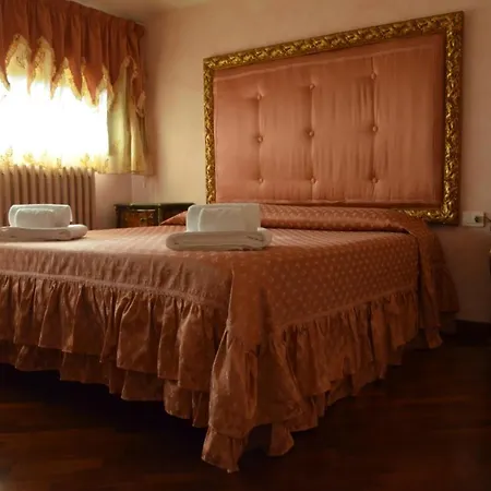 Maison Brinati 4* 몬숨마노테르메